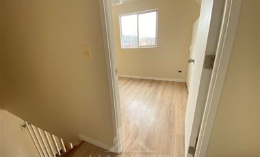 Casa en Arriendo en COD38703 Parque Costanera II