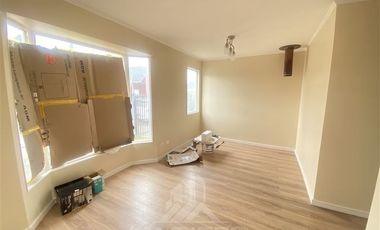 Casa en Arriendo en COD38703 Parque Costanera II