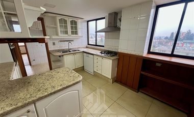 Departamento en Venta en COD39096 Gran Departamento de 3 Pisos Sector Av. Alemania Temuco