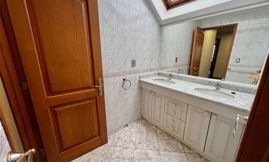 Departamento en Arriendo en COD39096 Gran Departamento de 3 Pisos Sector Av. Alemania Temuco