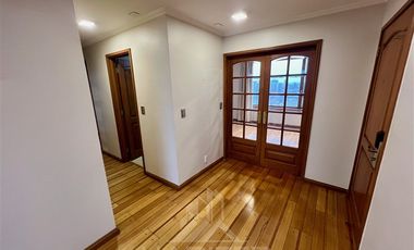 Departamento en Arriendo en COD39096 Gran Departamento de 3 Pisos Sector Av. Alemania Temuco