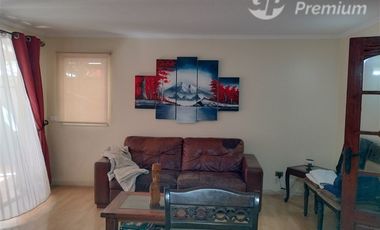 Casa en Venta en Santa Estela 2458