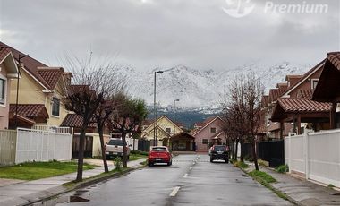 Casa en Venta en Santa Estela 2458