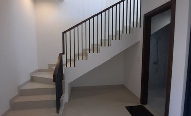 Rumah Baru Podomoro Wangsagriya dengan club house dan smart home djual