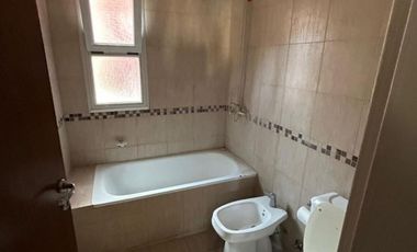 Departamento en venta - 2 Dormitorios 1 Baño - La Plata