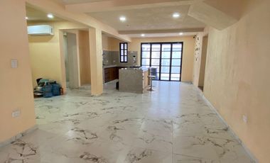 Casa en venta en Leandro Valle Poligono en MERIDA YUCATAN