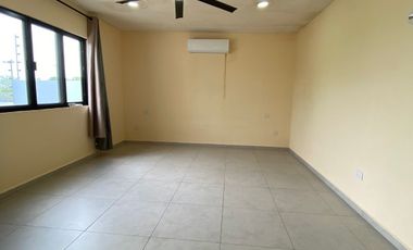 Casa en venta en Leandro Valle Poligono en MERIDA YUCATAN