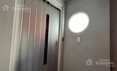 Exc. Casa 5 Amb. con Fondo, Piscina y Ascensor