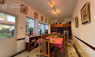 Exc. Casa 5 Amb. con Fondo, Piscina y Ascensor