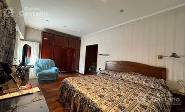 Exc. Casa 5 Amb. con Fondo, Piscina y Ascensor