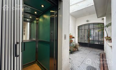 Exc. Casa 5 Amb. con Fondo, Piscina y Ascensor