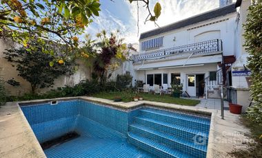 Exc. Casa 5 Amb. con Fondo, Piscina y Ascensor