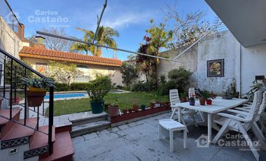 Exc. Casa 5 Amb. con Fondo, Piscina y Ascensor