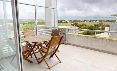 Casa en venta - 2 Dormitorios 2 Baños - Cochera - 95Mts2 - Pinamar