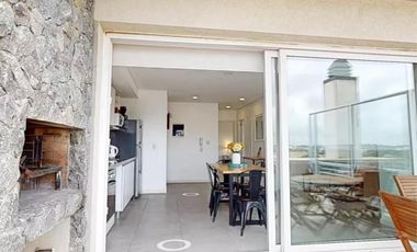 Casa en venta - 2 Dormitorios 2 Baños - Cochera - 95Mts2 - Pinamar