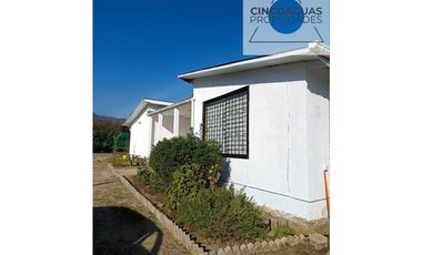casa con gran terreno y la mejor accesibilidad en Pucalán