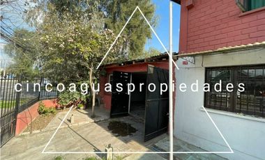 Casa con local comercial a pasos de Mall Plaza Norte