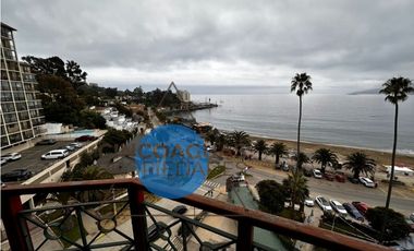 Oportunidad única en primera línea frente al mar en Papudo