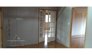 Parcela con gran casa en construcción en Foresta de Zapallar