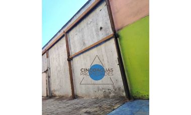 Galpón, bodega con casa y local comercial