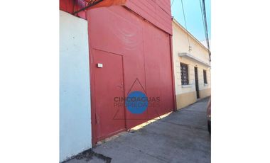 Galpón, bodega con casa y local comercial