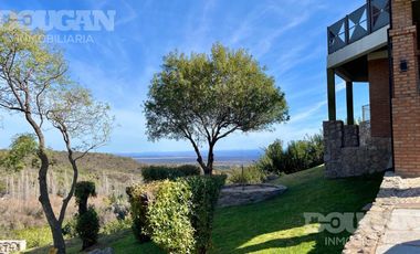 Casa de categoría en alquiler permanente - Country Chumamaya / Merlo San Luis