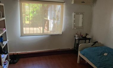 Casa en venta - 3 Dormitorios 1 Baño - Cocheras - 415Mts2 - Berazategui
