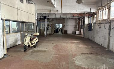 Depósito en Parque Patricios