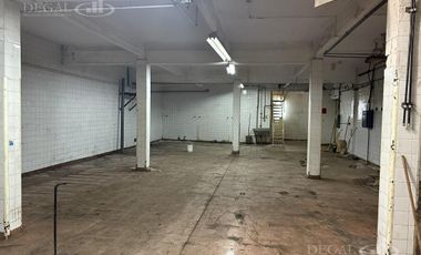 Depósito en Parque Patricios