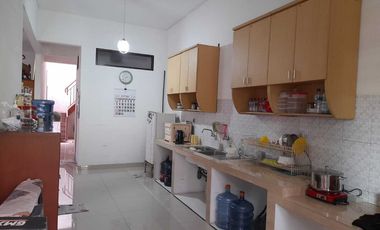 Dijual Rumah Siap Huni di Kemang Pratama 1