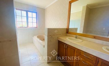 Peralillo, Casa de Campo en Excelente Ubicación