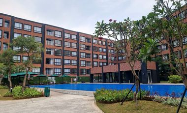 View Swimming Pool! Full Furnish 3BR Tower A Lantai 2 Lloyd Alam Suter