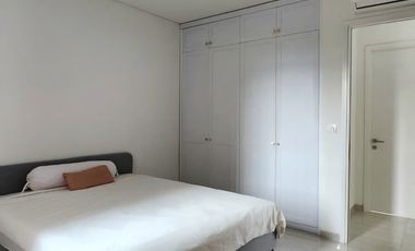 View Swimming Pool! Full Furnish 3BR Tower A Lantai 2 Lloyd Alam Suter