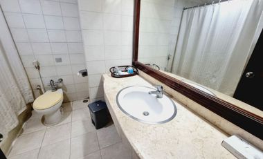 Hotel aktif 5 lantai di kawasan bisnis solo kota