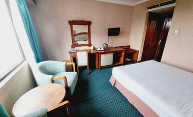 Hotel aktif 5 lantai di kawasan bisnis solo kota