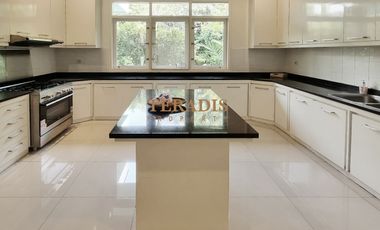 DI SEWAKAN RUMAH MODERN DI KEMANG