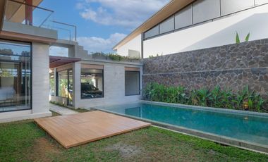 Villa Mewah Dekat Pantai dengan Pemandangan Laut di Sanur Bali