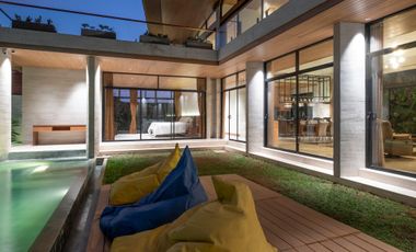 Villa Mewah Dekat Pantai dengan Pemandangan Laut di Sanur Bali