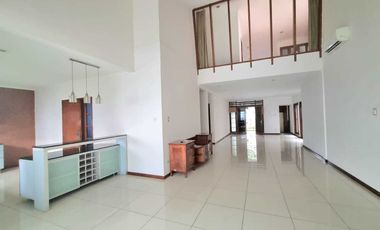 Disewakan Rumah Nyaman di Komplek di Cipete Selatan