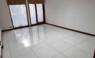 Disewakan Rumah Nyaman di Komplek di Cipete Selatan