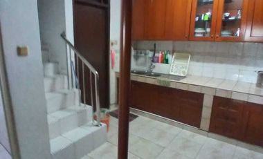 Rumah Taman Palem Lestari