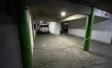 Estacionamiento en Arriendo en Coyancura / Lyon