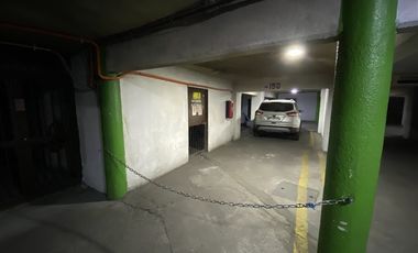 Estacionamiento en Arriendo en Coyancura / Lyon