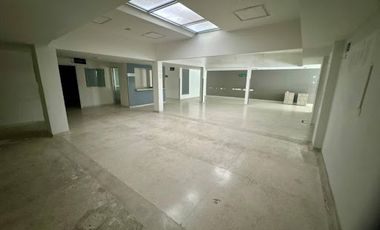 ARRIENDO de LOCALES en PEREIRA