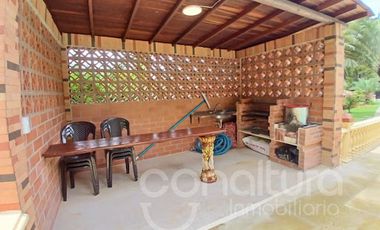 ARRIENDO de CASA CAMPESTRE en COPACABANA