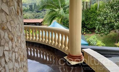 ARRIENDO de CASA CAMPESTRE en COPACABANA