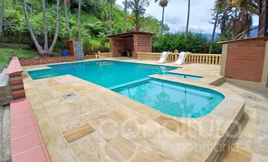 ARRIENDO de CASA CAMPESTRE en COPACABANA