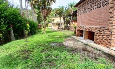 VENTA de CASA CAMPESTRE en COPACABANA