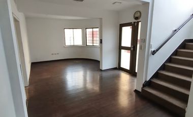 Arriendo Casa Comercial Sector Oriente Viña del Mar