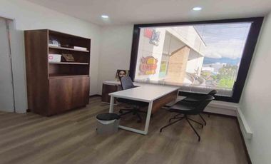 OFICINA AMOBLADA EN ARRIENDO EN EL CABLE/MANIZALES